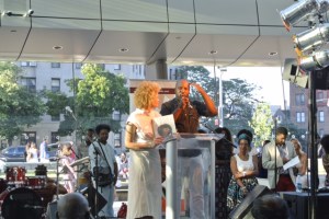 Michaela Angela Davis and Malik Yoba were the evenings host. They presented Michael July's "Afros".