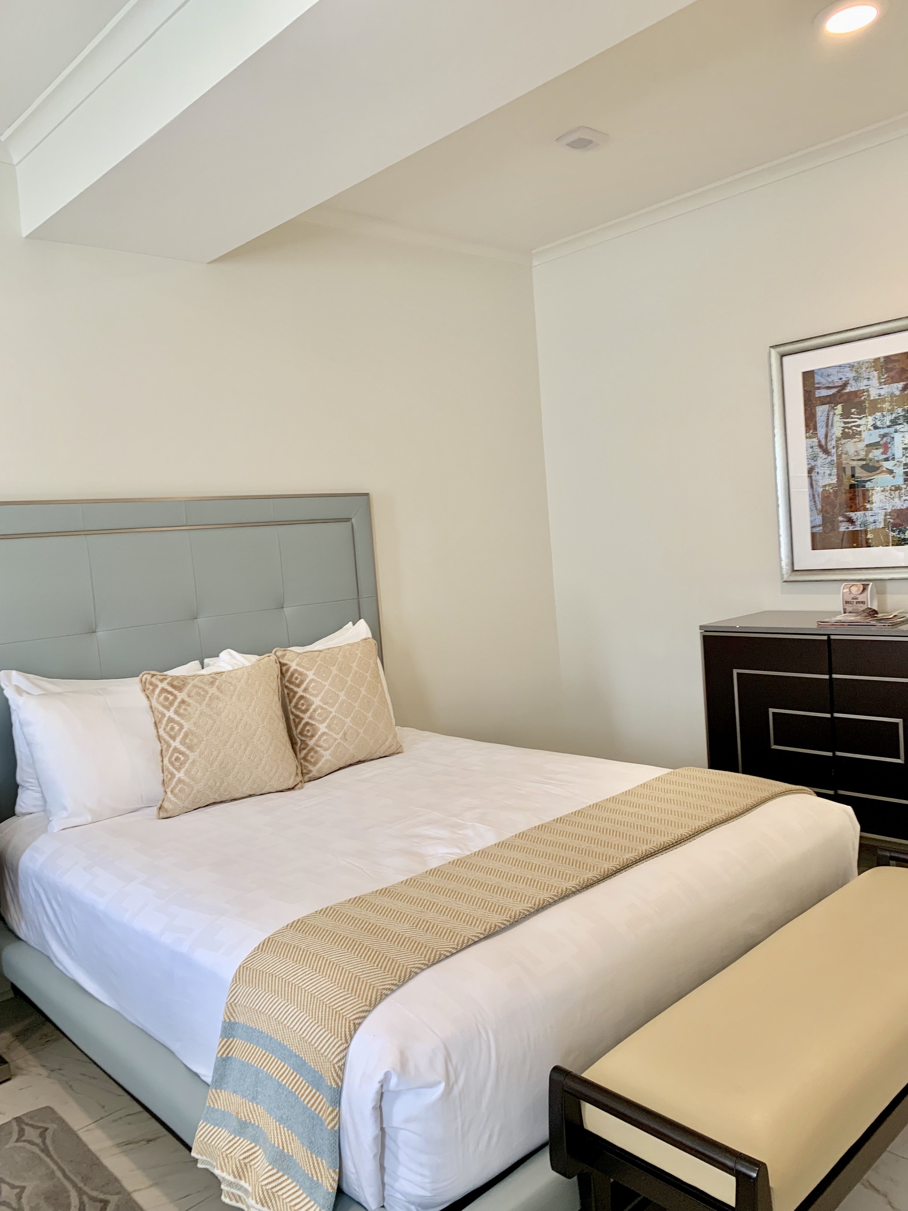 04F1689E-5F21-4532-85AD-9A9D60451CD6