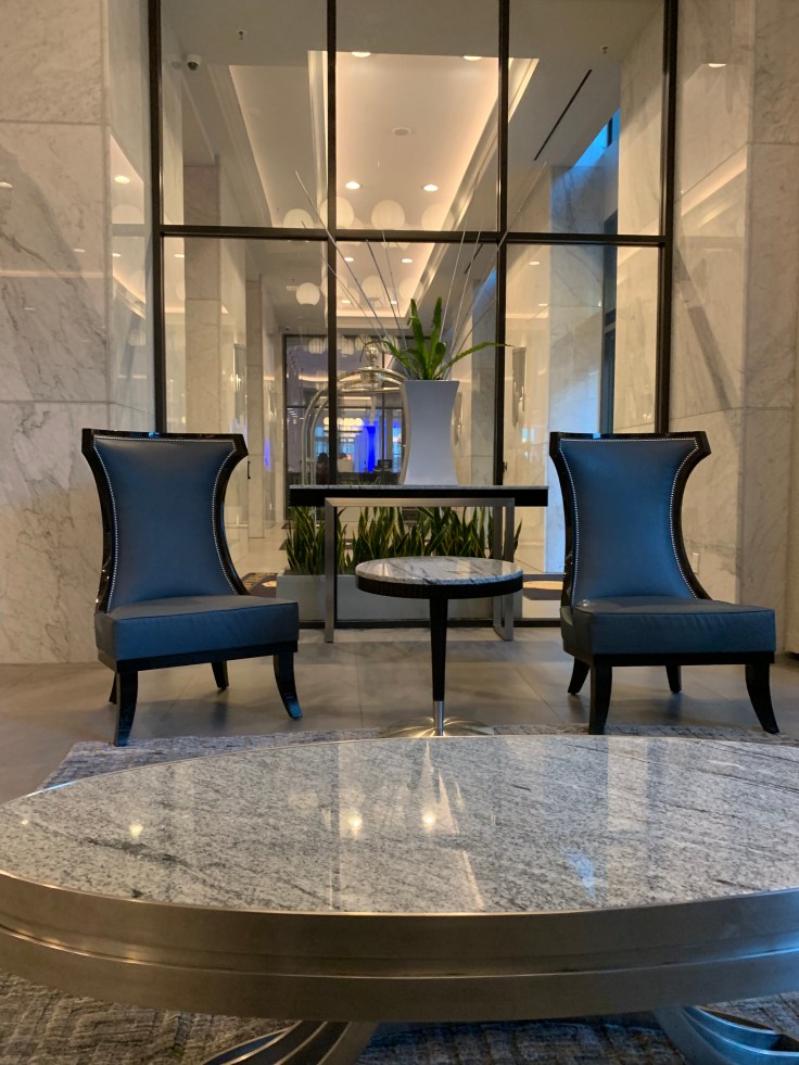 19676990-D903-4BF8-9E37-1665F6A4D23D