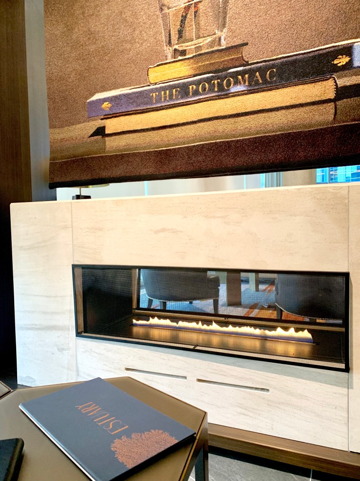 7007426D-24A3-4A66-8956-8AFACBD2C826